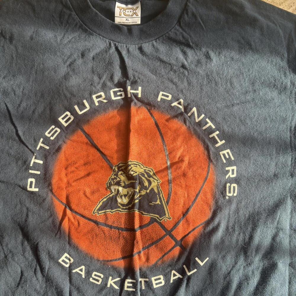 vintage old pitt logo basketball tee - Picture 2 of 3